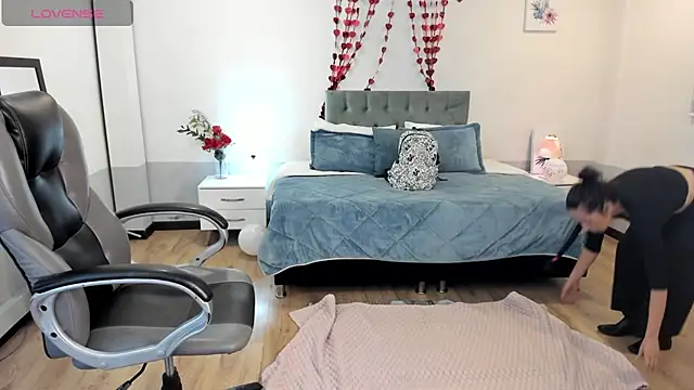 Nami sunny online show from 02.20.25