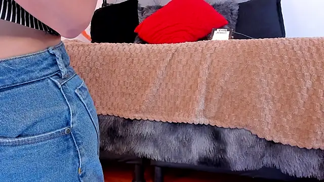 Nami sunny online show from 10.30.25