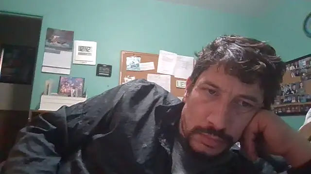 Snapshot of Curved4Pleasure chatting on 01.15.26 Curved4Pleasure online show from 01.15.26