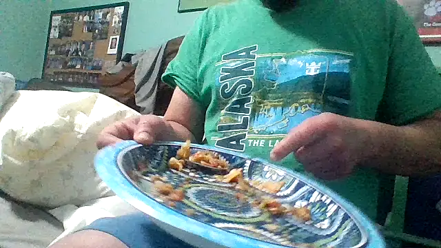 Snapshot of Curved4Pleasure chatting on 02.22.26 Curved4Pleasure online show from 02.22.26