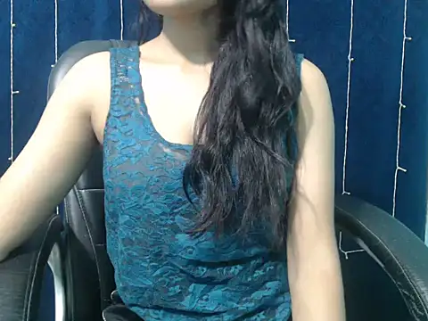 Yashi online show from 11.13.25