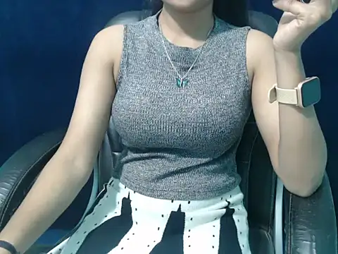 Yashi online show from 12.03.25