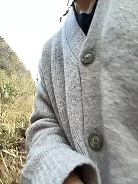 Hideen-real-face online show from 11.21.25