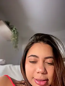 Snapshot of Aryrosee chatting on 02.24.26 Aryrosee online show from 02.24.26