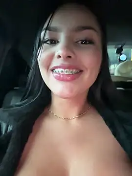 Snapshot of Maddy_Rouse_ chatting on 09.30.25 Maddy Rouse  online show from 09.30.25