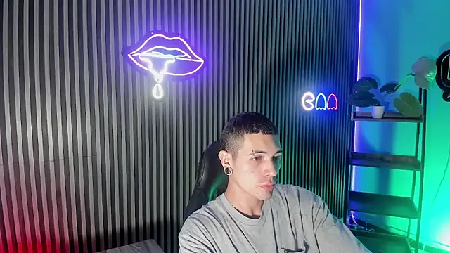 Snapshot of Jefer_rick_ chatting on 12.15.25 Jefer rick online show from 12.15.25