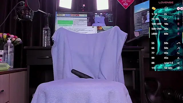 Raissa sky26 online show from 03.03.25