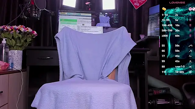 Raissa sky26 online show from 09.27.25