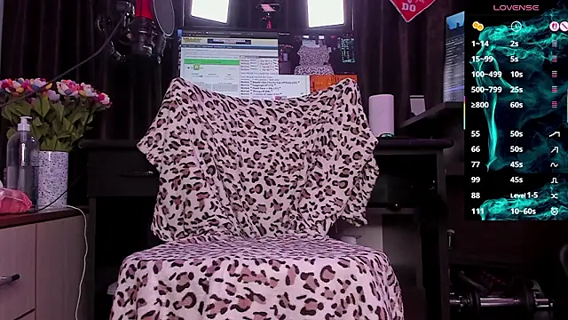 Raissa sky26 online show from 02.18.26