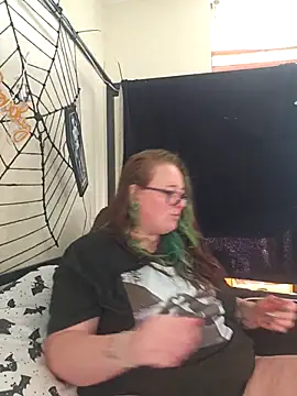 Bunny Cummings online show from 10.11.25