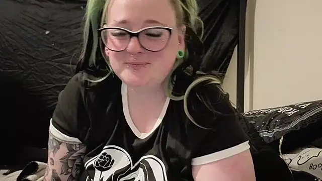 Bunny Cummings online show from 04.25.26