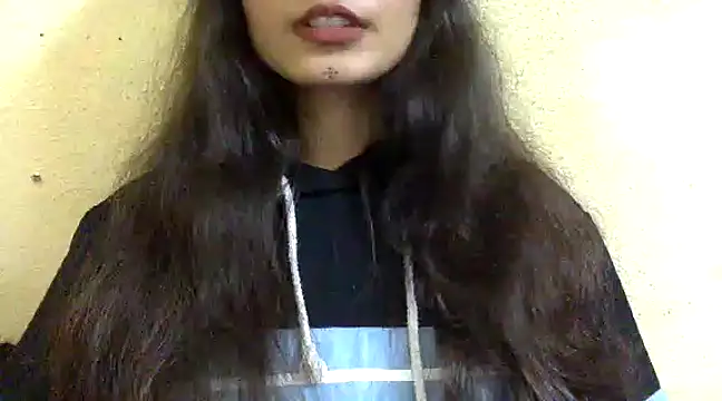 Snapshot of krati74 chatting on 01.24.25 krati74 online show from 01.24.25