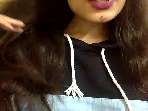 Snapshot of krati74 chatting on 01.30.25 krati74 online show from 01.30.25