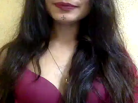 Snapshot of krati74 chatting on 02.10.25 krati74 online show from 02.10.25