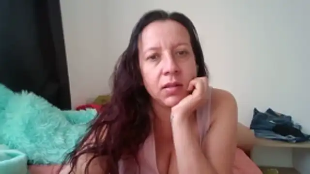 milfevha online show from 12.14.25