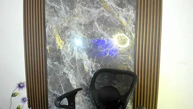 nicol jone1 online show from 11.22.25