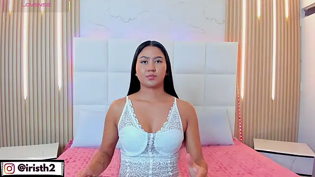 Iris Thompson  online show from 10.09.25