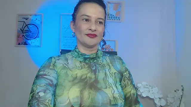 Snapshot of lucy_diiaz chatting on 01.27.25 lucy diiaz online show from 01.27.25