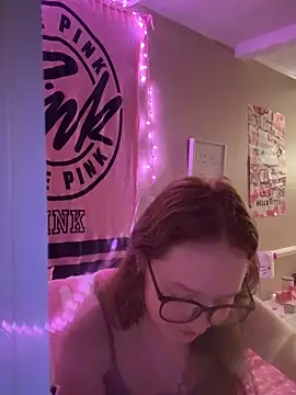 gingerbabe18 online show from 11.15.25