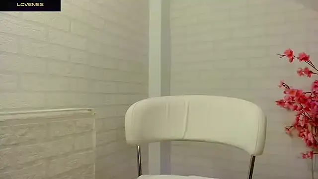 kymberly 008 online show from 11.11.25