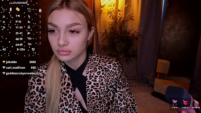 Snapshot of Ella_Milla chatting on 01.22.25 Ella Milla online show from 01.22.25