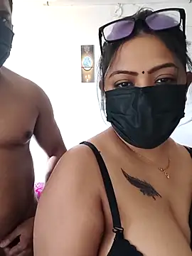 Snapshot of deepika-roy chatting on 02.28.26 deepika-roy online show from 02.28.26