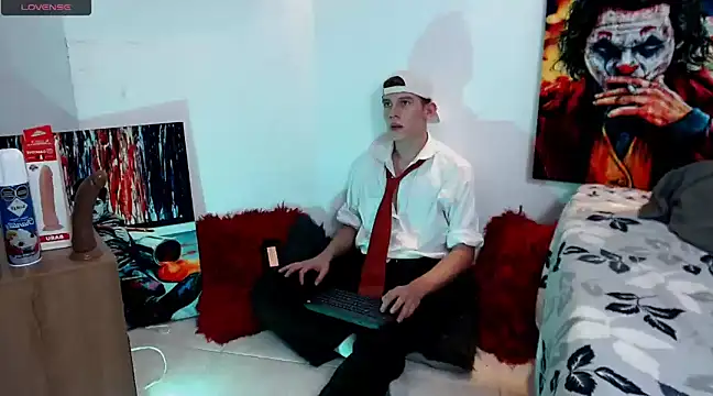 flowers18 online show from 03.03.25