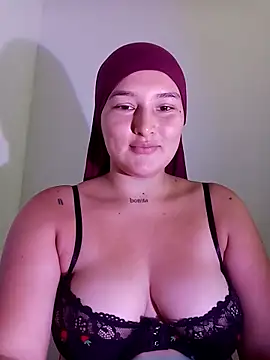 Snapshot of Celeste_camila18 chatting on 09.09.25 Celeste camila18 online show from 09.09.25