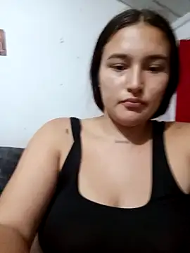 Snapshot of Celeste_camila18 chatting on 11.25.25 Celeste camila18 online show from 11.25.25