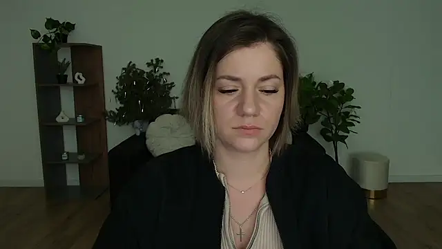 MariaSttone online show from 02.06.25