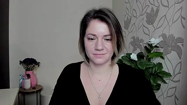 MariaSttone online show from 02.22.25