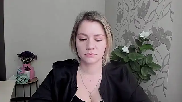 MariaSttone online show from 03.18.25