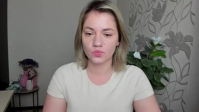 MariaSttone online show from 09.28.25