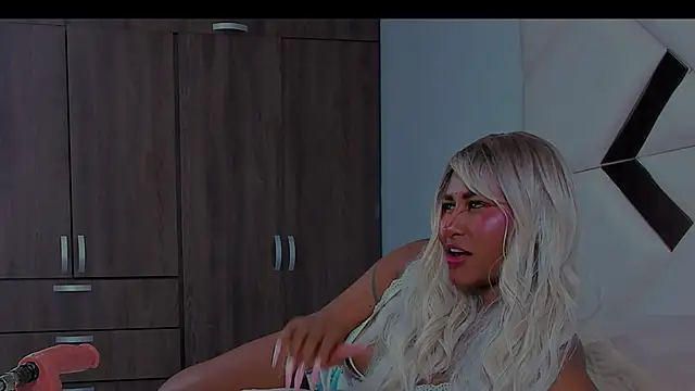 StormyButty18 online show from 02.27.26