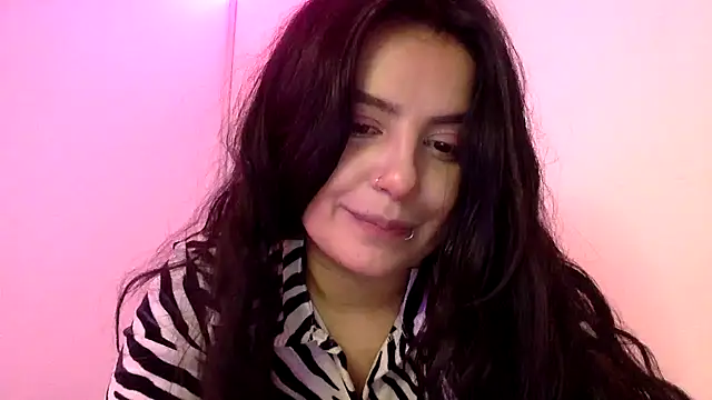 Snapshot of Mariasool chatting on 02.22.25 Mariasool online show from 02.22.25