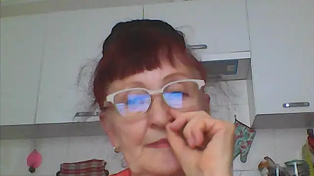 Snapshot of TanyaSweet634 chatting on 06.18.26 TanyaSweet634 online show from 06.18.26