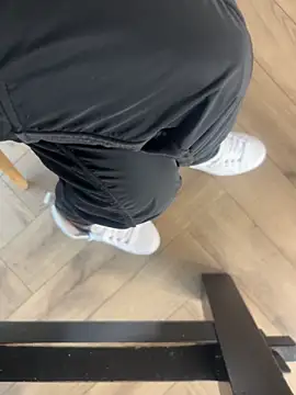 FeetVibe online show from 10.24.25