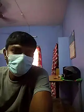 Snapshot of Tamilandteluguboy14 chatting on 12.20.24 Tamilandteluguboy14 online show from 12.20.24