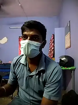 Snapshot of Tamilandteluguboy14 chatting on 12.24.24 Tamilandteluguboy14 online show from 12.24.24