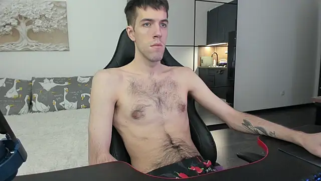 Snapshot of White_Dylan chatting on 12.14.25 White Dylan online show from 12.14.25