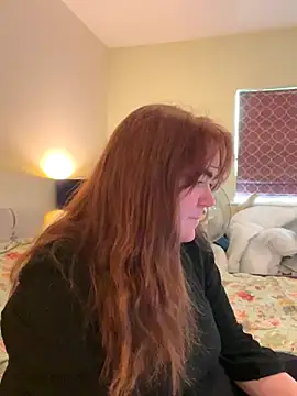 curvy-milf-abbie online show from 12.03.24