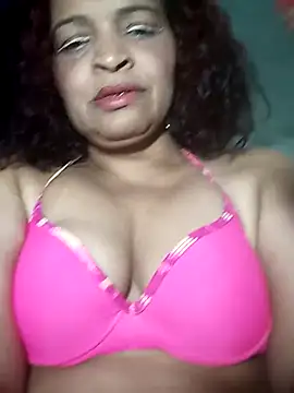 Snapshot of _violetta_- chatting on 02.21.25  violetta - online show from 02.21.25