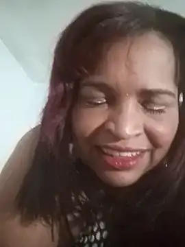 Snapshot of _violetta_- chatting on 03.01.25  violetta - online show from 03.01.25
