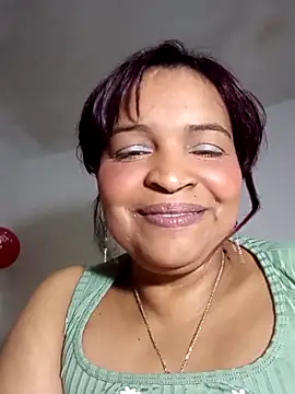 Snapshot of _violetta_- chatting on 09.20.25  violetta - online show from 09.20.25