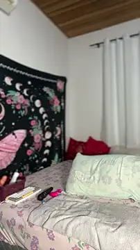 Snapshot of RuivaRaposinha chatting on 02.03.26 RuivaRaposinha online show from 02.03.26