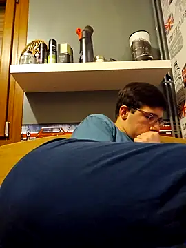 Snapshot of Azerty0911 chatting on 11.22.25 Azerty0911 online show from 11.22.25