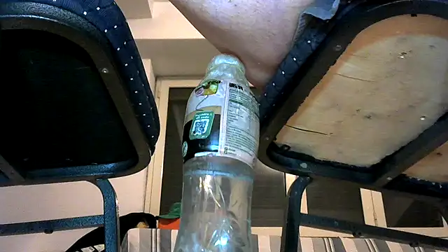 Snapshot of alkro63 chatting on 02.20.25 alkro63 online show from 02.20.25