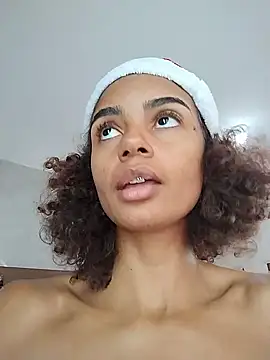 Emanuelle manu online show from 12.18.24