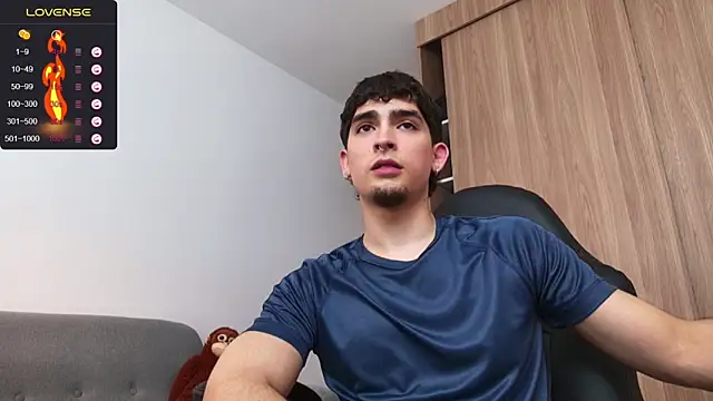 Snapshot of zenn_rush1 chatting on 12.05.24 zenn rush1 online show from 12.05.24