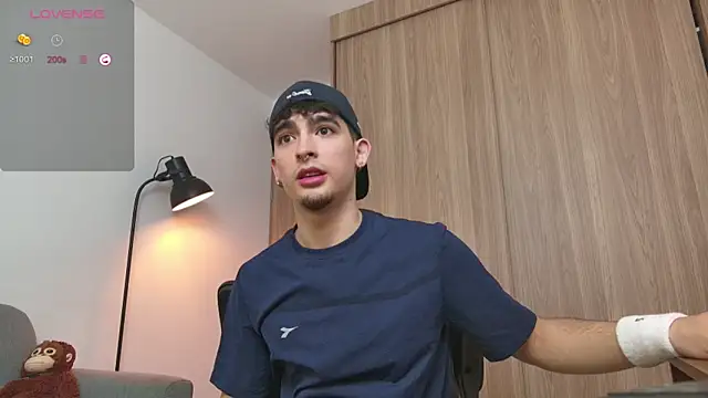 Snapshot of zenn_rush1 chatting on 02.07.25 zenn rush1 online show from 02.07.25